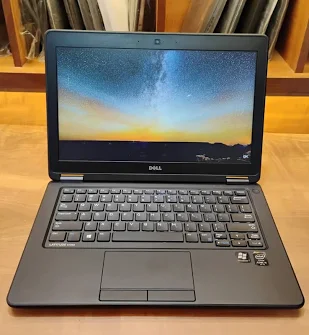 Dell Latitude E7240 Laptop | Intel Core i5 4th Gen | 8GB DDR3L RAM | 12.5-inch Business Laptop